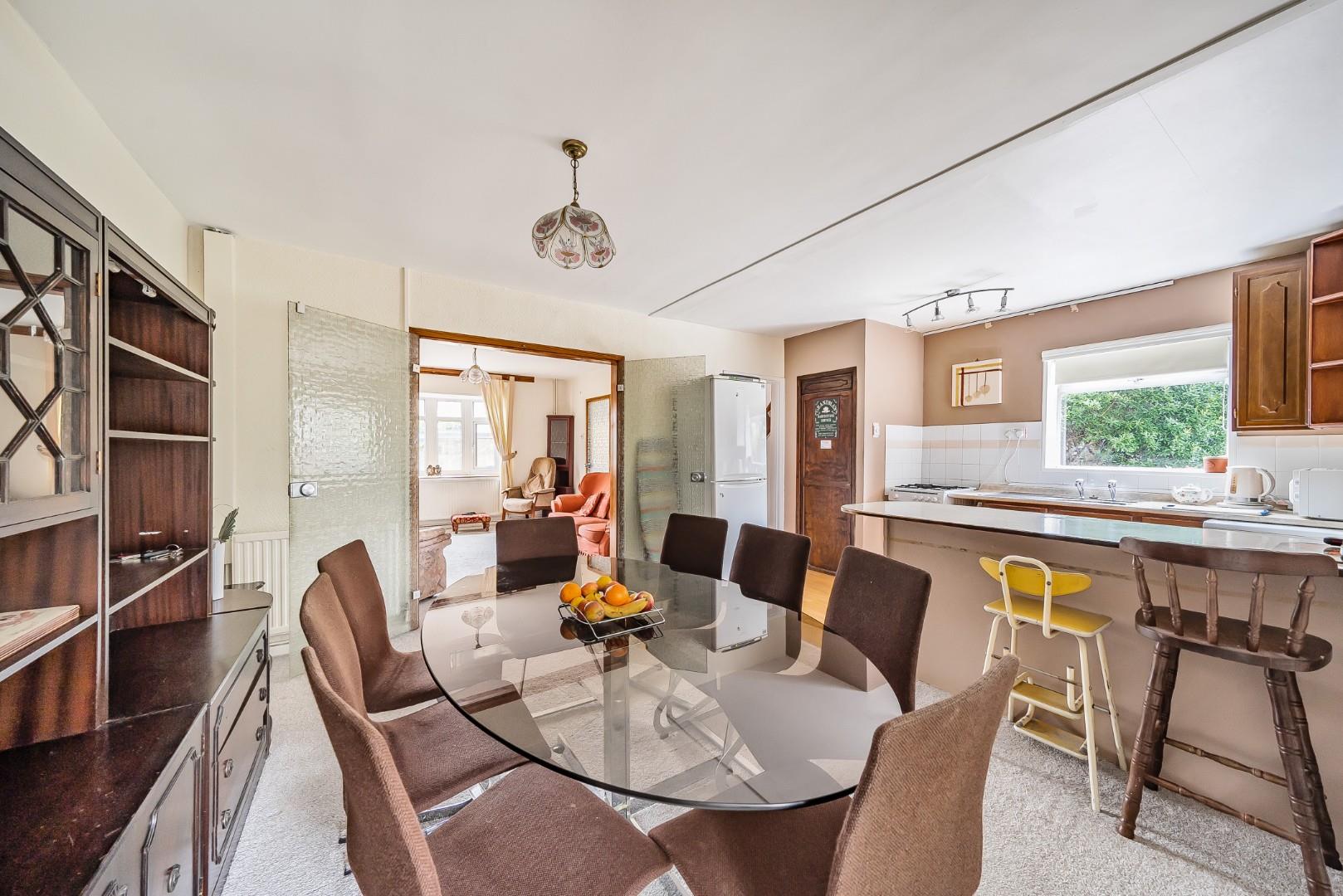 Norbury Grove, London